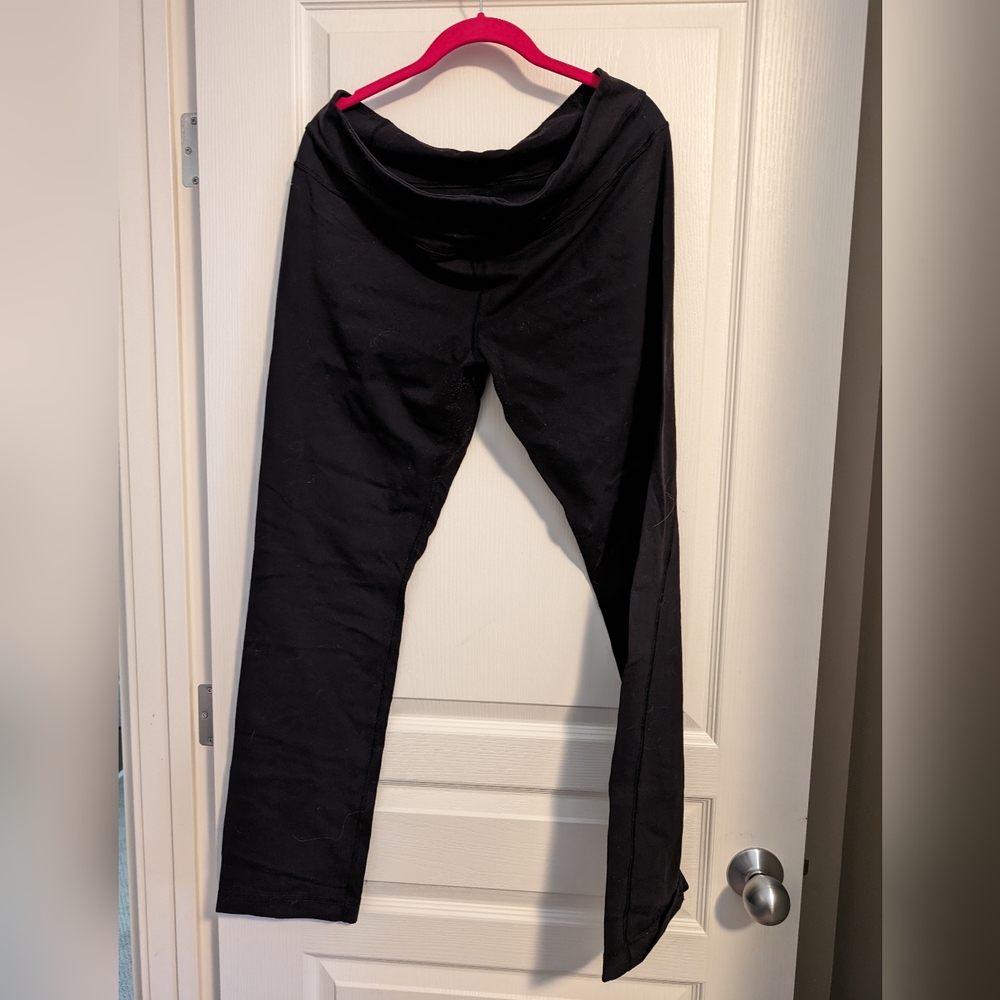 Lululemon straight leg yoga pants